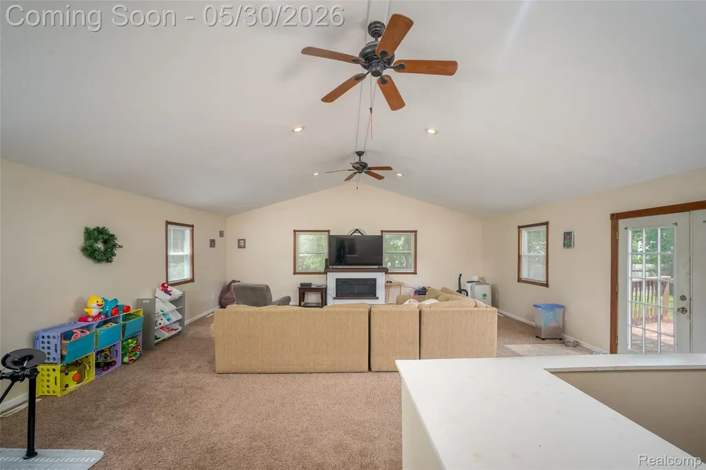 1443 Merle Avenue Burton City MI 48509