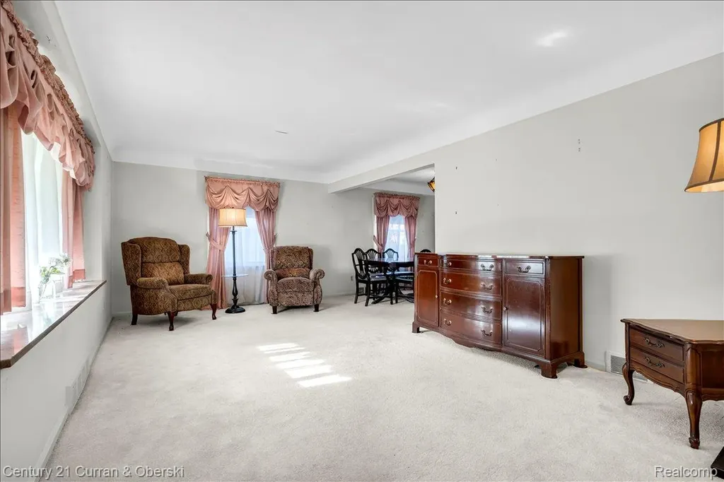 3525 Mayfair Street Dearborn City MI 48124