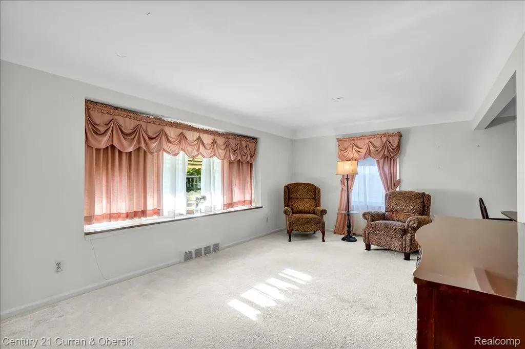 3525 Mayfair Street Dearborn City MI 48124