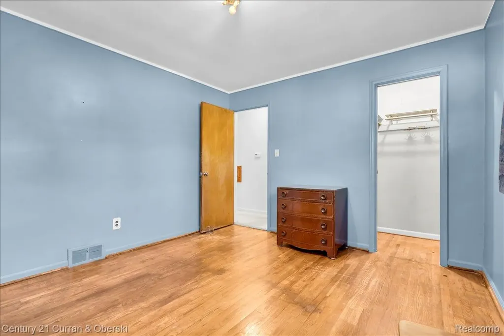3525 Mayfair Street Dearborn City MI 48124