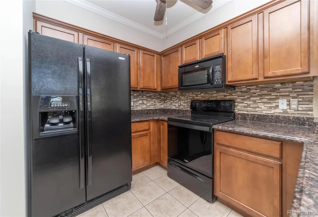 5143 Parsley Drive Shelby Charter Township MI 48316