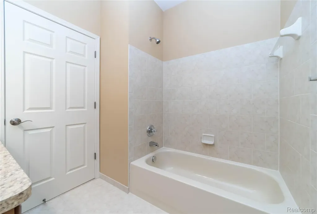 5143 Parsley Drive Shelby Charter Township MI 48316