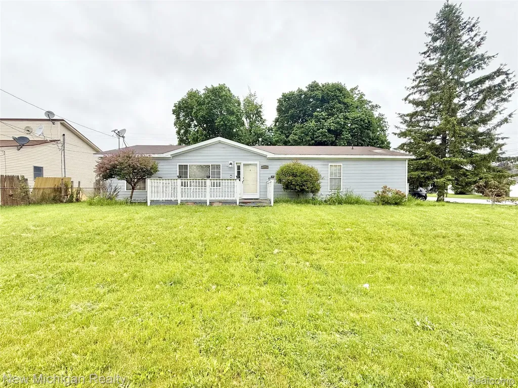 2245 Webber Avenue Burton City MI 48529