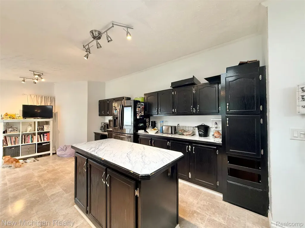 2245 Webber Avenue Burton City MI 48529