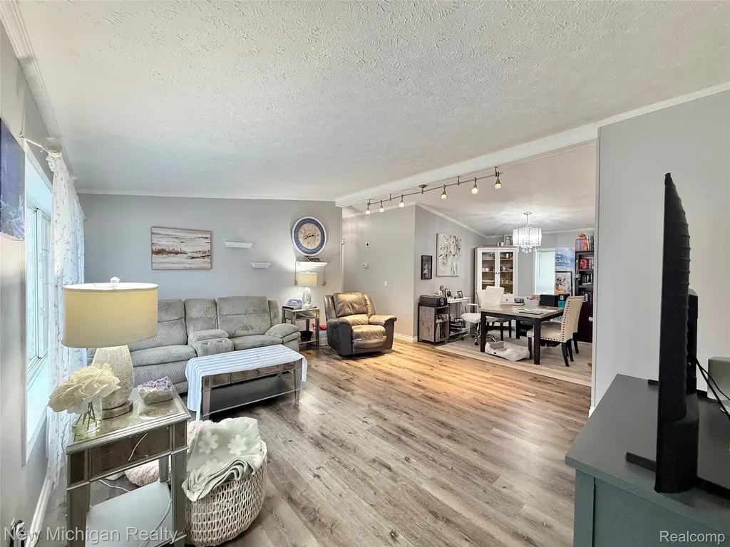 2245 Webber Avenue Burton City MI 48529