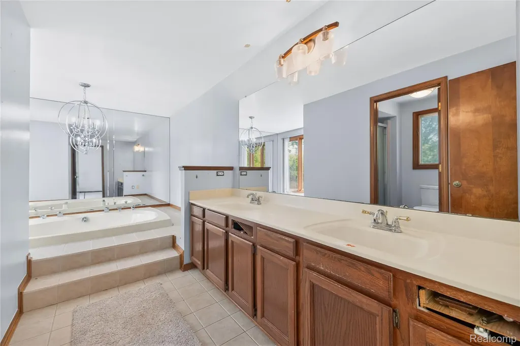 8027 Berkshire Drive Grosse Ile Township MI 48138