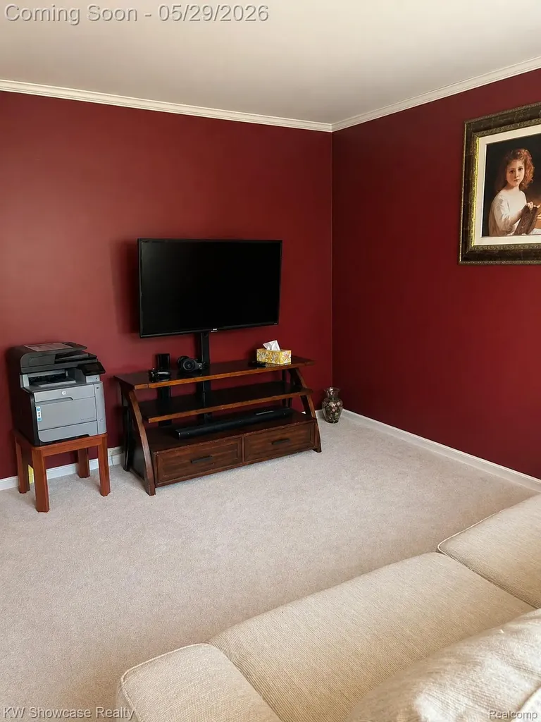 5457 Shelton Drive Commerce Charter Township MI 48382