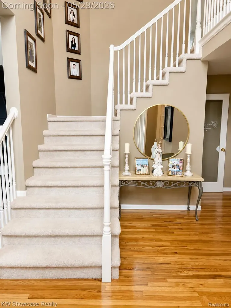 5457 Shelton Drive Commerce Charter Township MI 48382