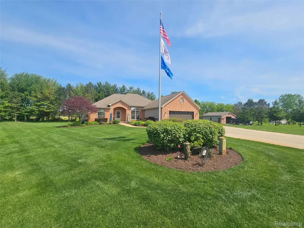 10331 Pine Valley Drive Mundy Township MI 48439