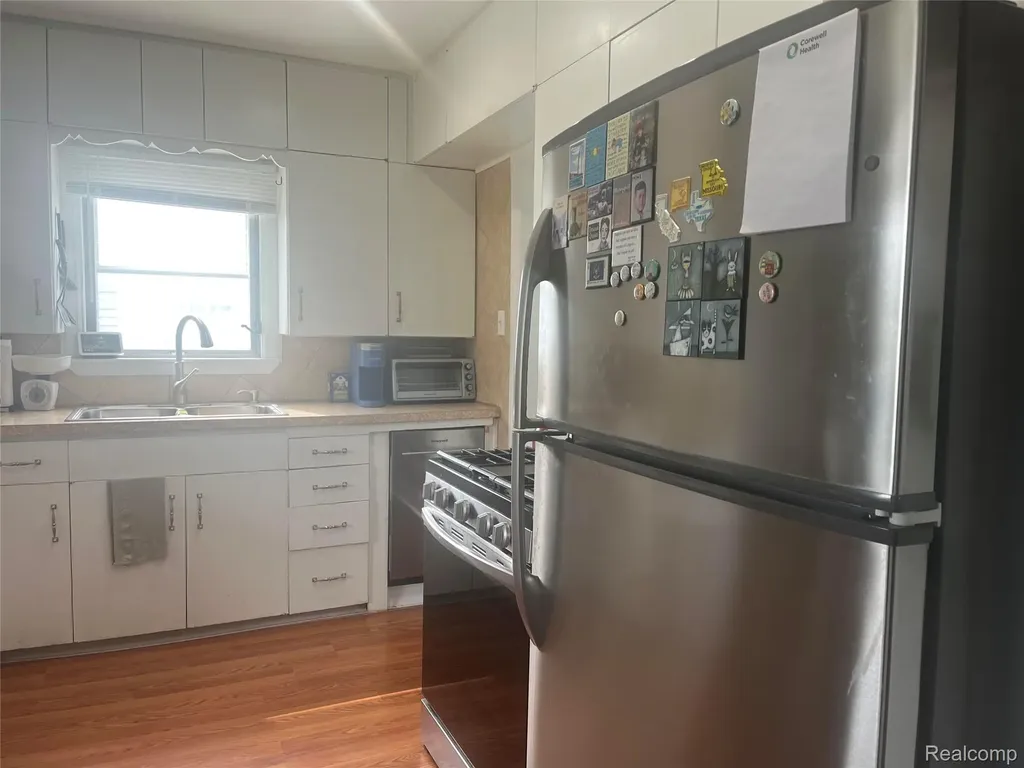 907 Napier Avenue St. Joseph City MI 49085