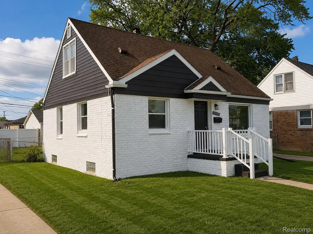 25123 Mackinac Street Roseville City MI 48066