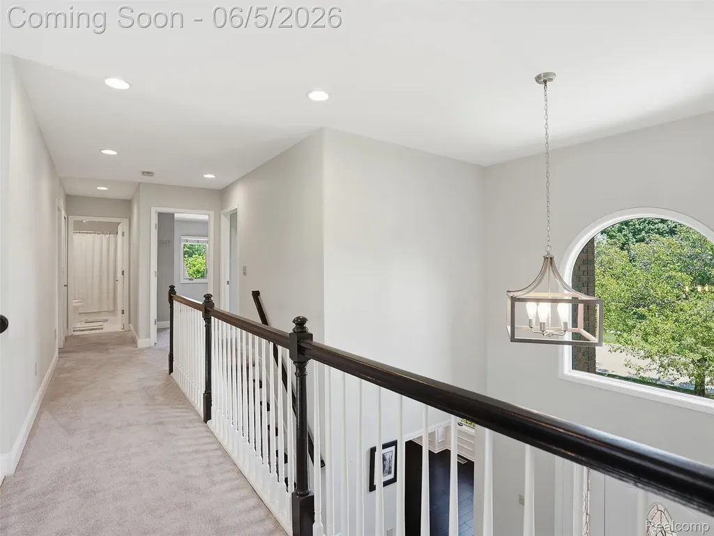 47289 Robins Nest Drive Shelby Charter Township MI 48315
