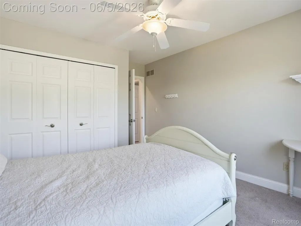 47289 Robins Nest Drive Shelby Charter Township MI 48315