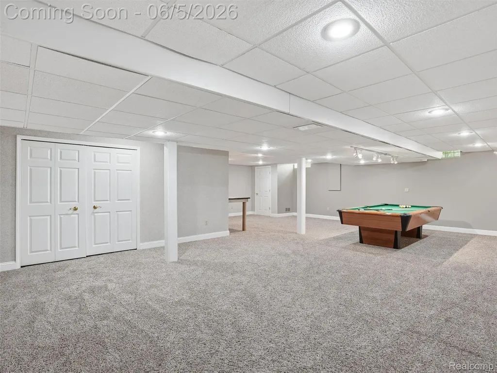 47289 Robins Nest Drive Shelby Charter Township MI 48315