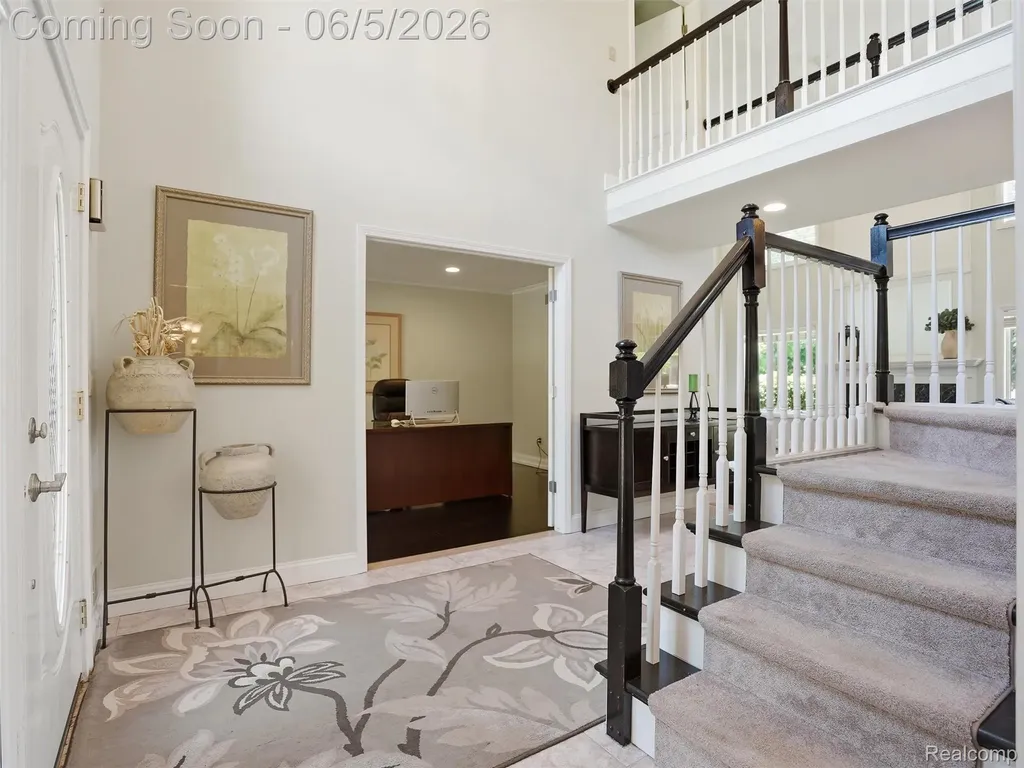 47289 Robins Nest Drive Shelby Charter Township MI 48315