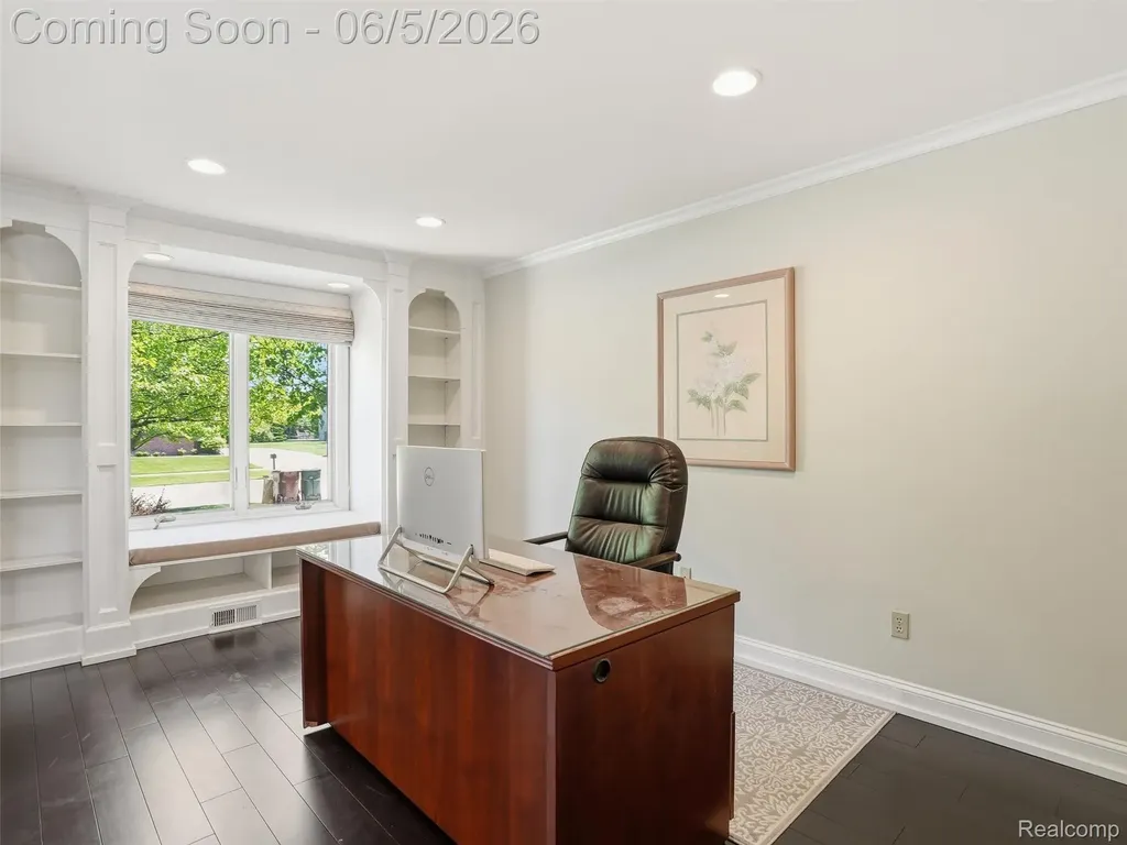 47289 Robins Nest Drive Shelby Charter Township MI 48315