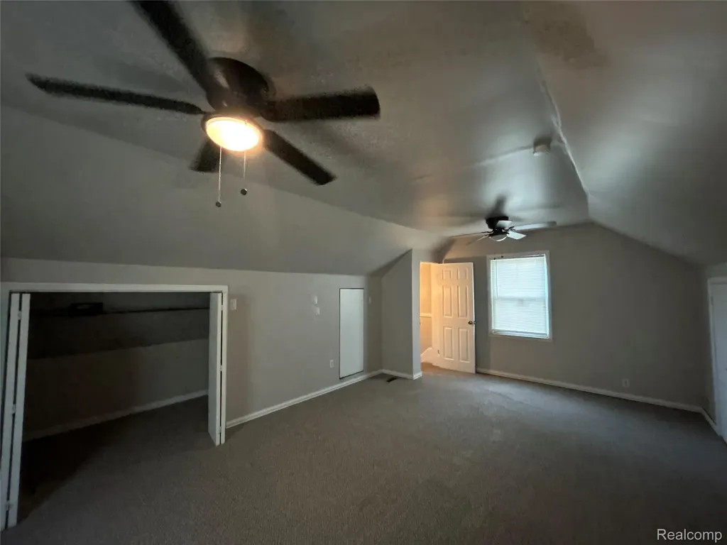 15545 Woodbine Redford Charter Township MI 48239