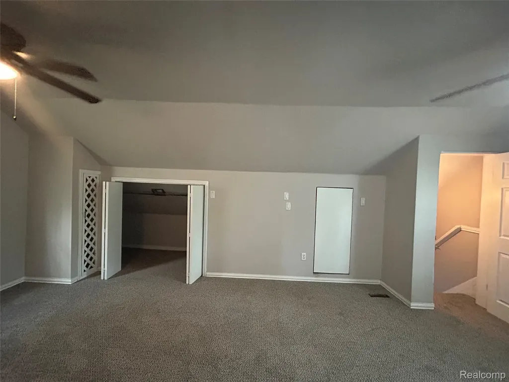 15545 Woodbine Redford Charter Township MI 48239