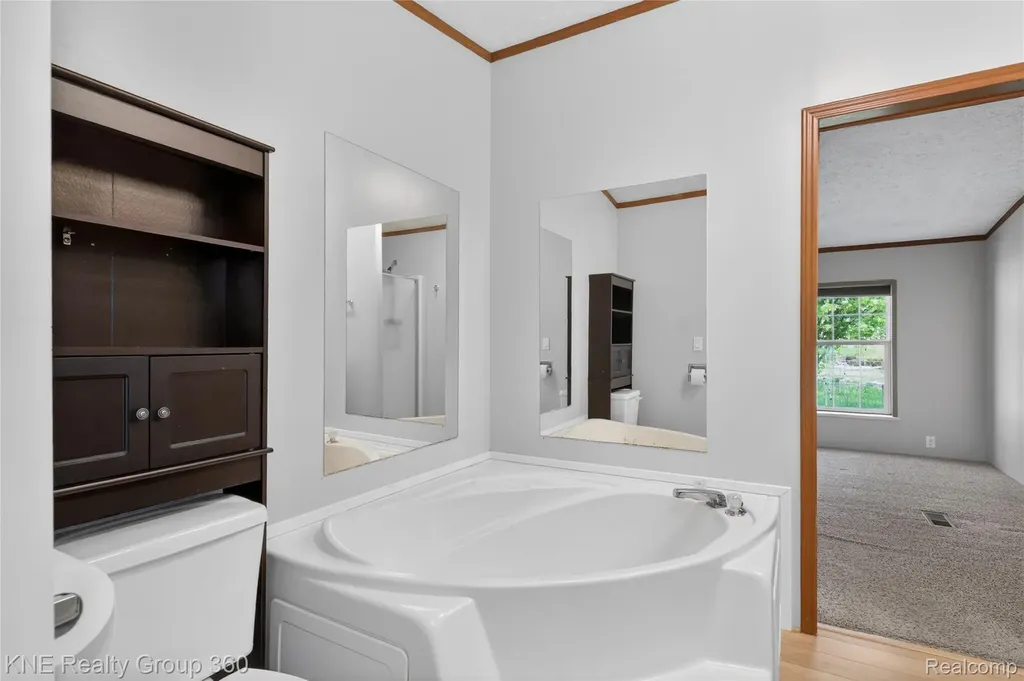 672 Red Oaks Drive Genoa Township MI 48843