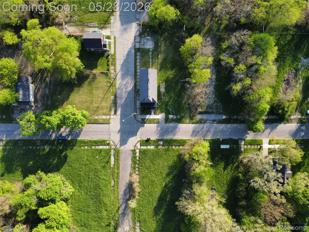 5303 Hurlbut Street Detroit City MI 48213