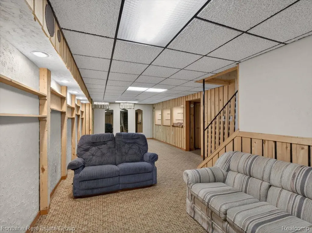 35210 Lancashire Road Livonia City MI 48152