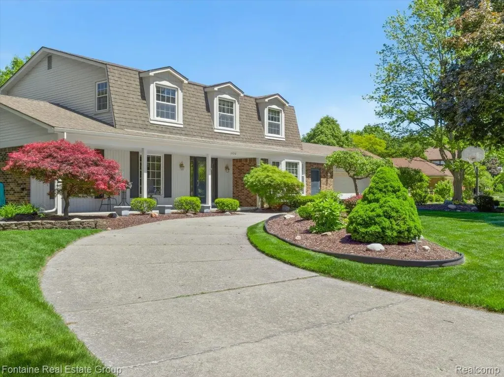 35210 Lancashire Road Livonia City MI 48152