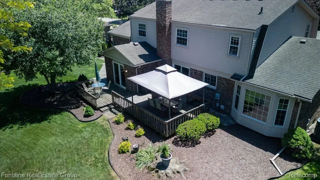 35210 Lancashire Road Livonia City MI 48152