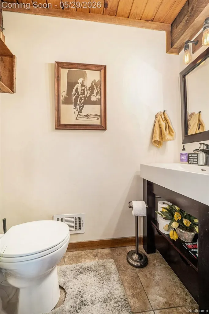 1366 S Baldwin Road Orion Charter Township MI 48360