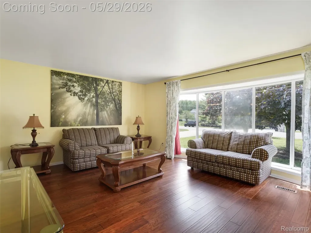 1236 Beemer Court Oxford Charter Township MI 48371