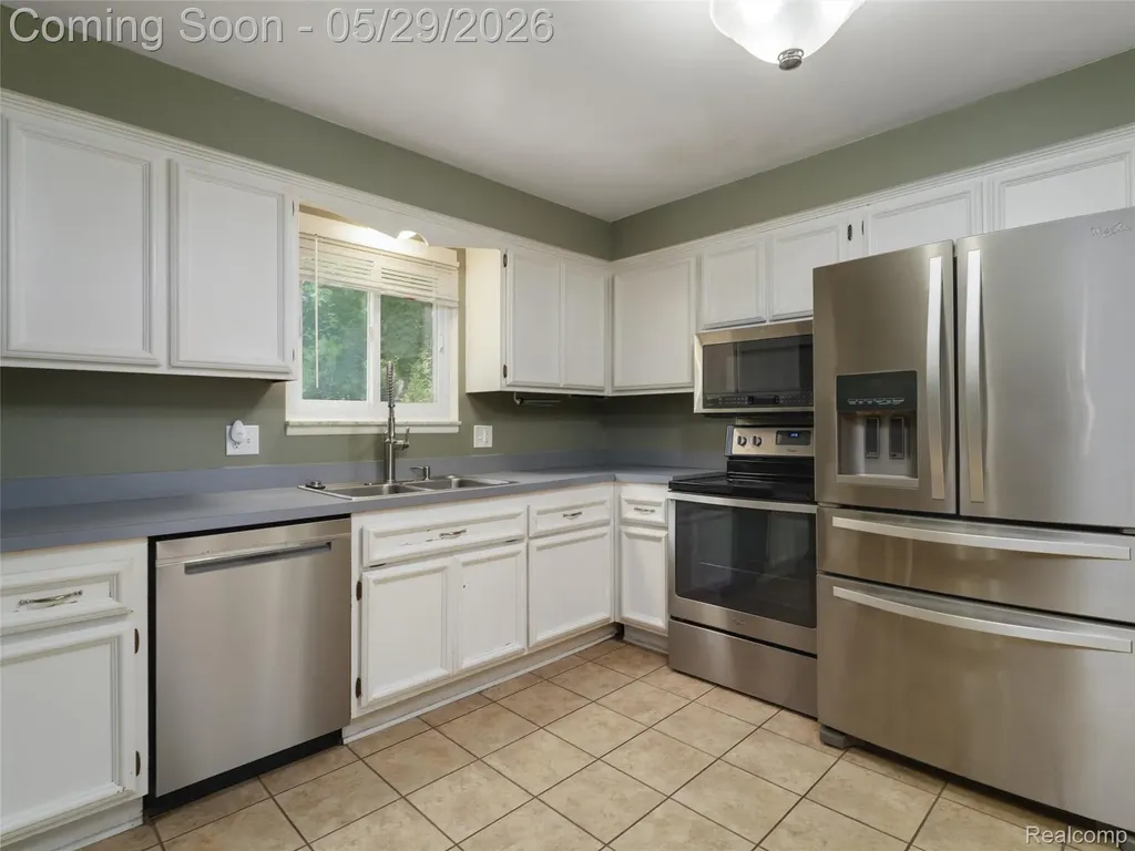 1236 Beemer Court Oxford Charter Township MI 48371