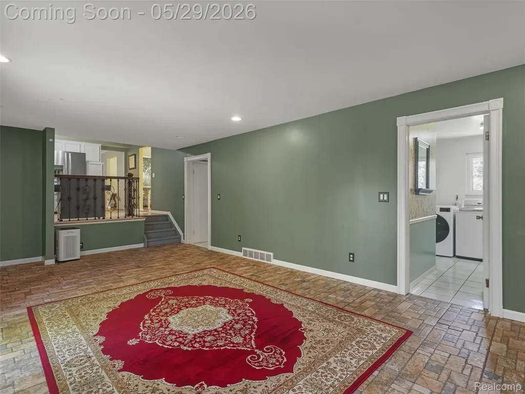 1236 Beemer Court Oxford Charter Township MI 48371