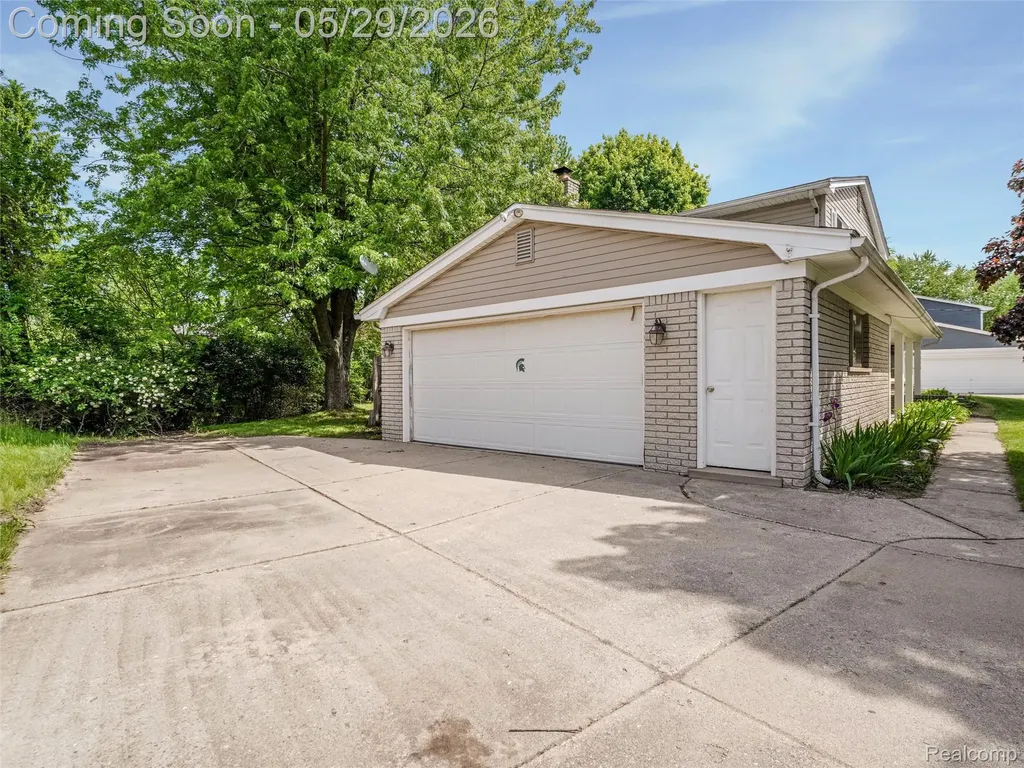 1236 Beemer Court Oxford Charter Township MI 48371