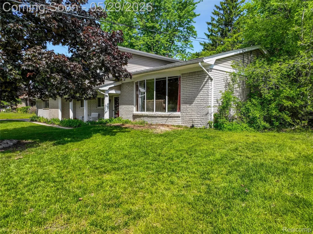 1236 Beemer Court Oxford Charter Township MI 48371