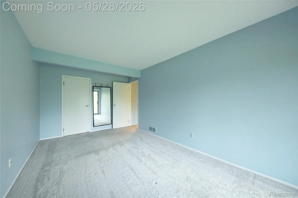 671 Watersedge Drive Ann Arbor City MI 48105