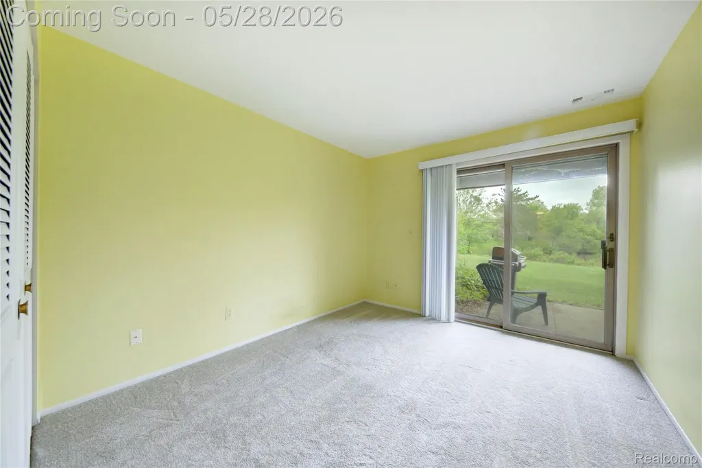 671 Watersedge Drive Ann Arbor City MI 48105