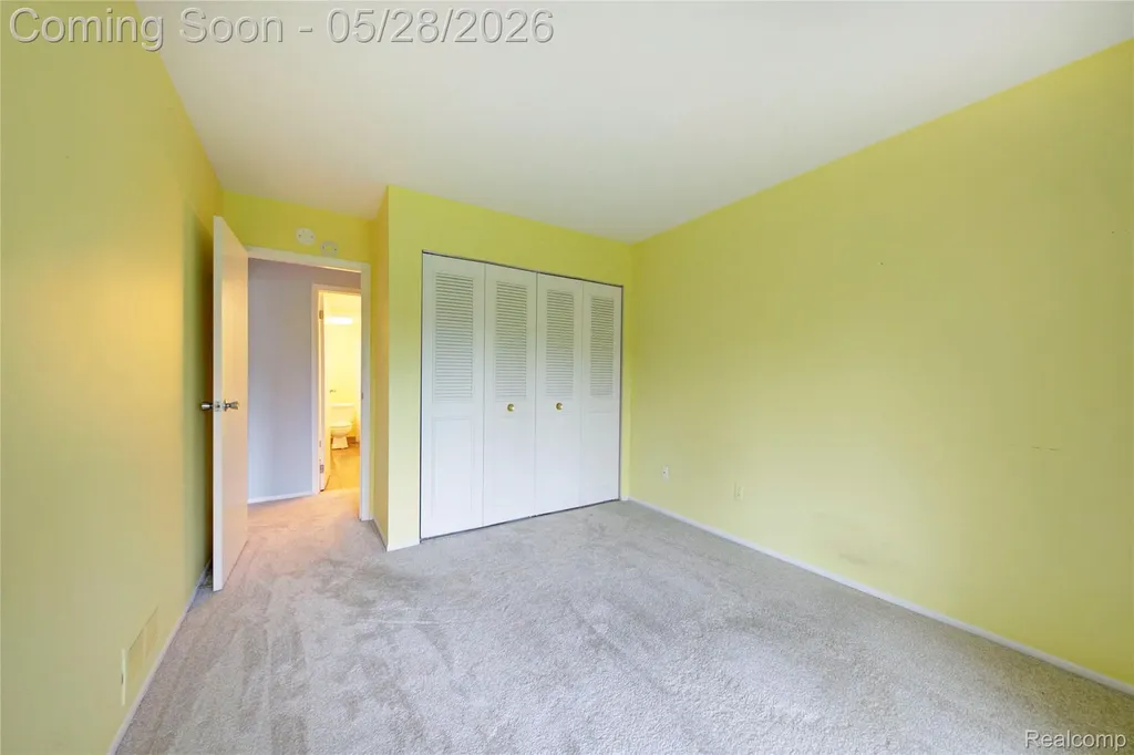 671 Watersedge Drive Ann Arbor City MI 48105