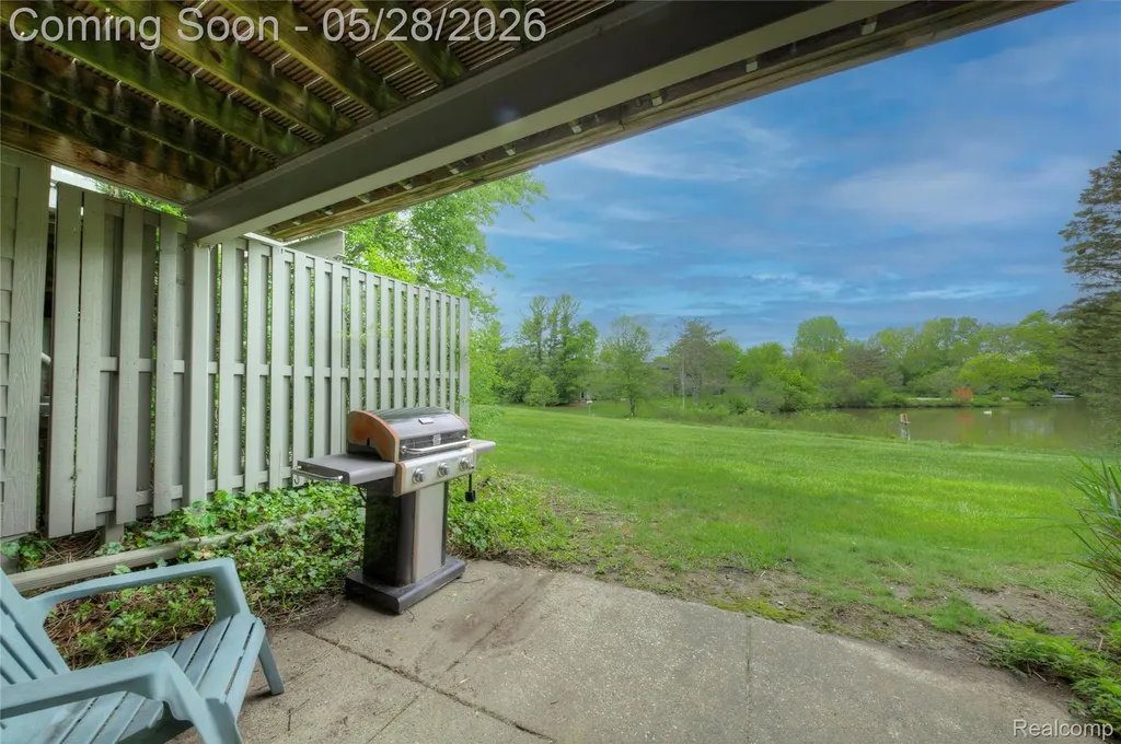671 Watersedge Drive Ann Arbor City MI 48105