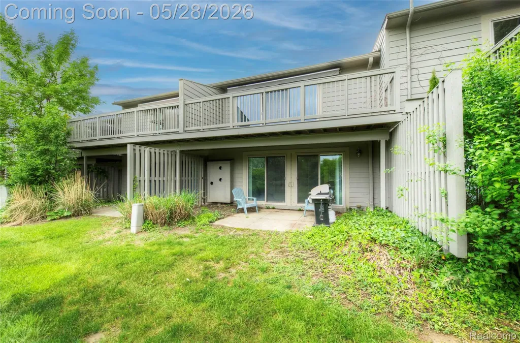 671 Watersedge Drive Ann Arbor City MI 48105
