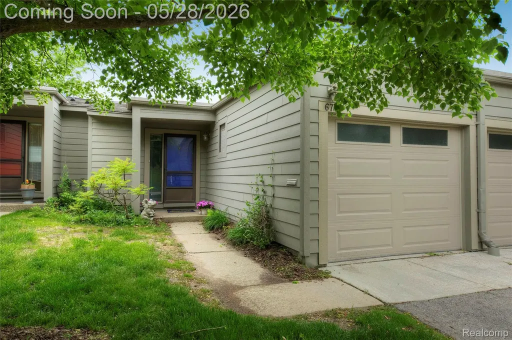 671 Watersedge Drive Ann Arbor City MI 48105