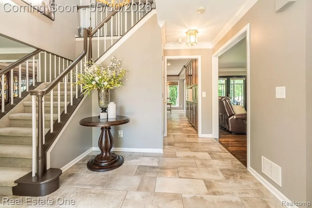 44105 Dunham Court Clinton Charter Township MI 48038