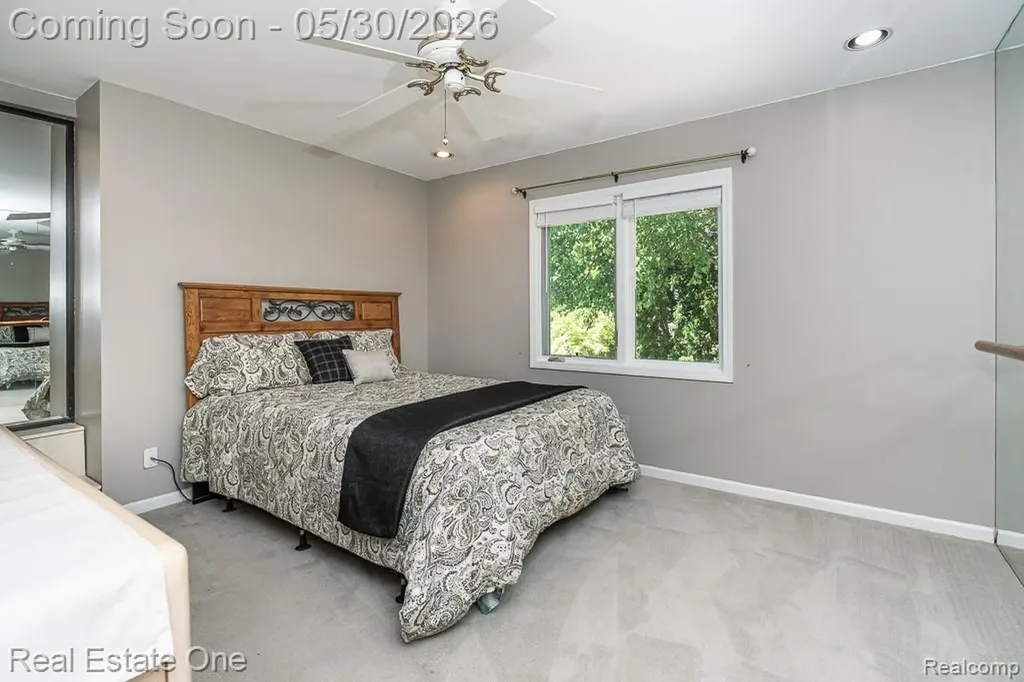 44105 Dunham Court Clinton Charter Township MI 48038