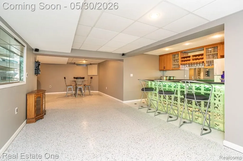 44105 Dunham Court Clinton Charter Township MI 48038