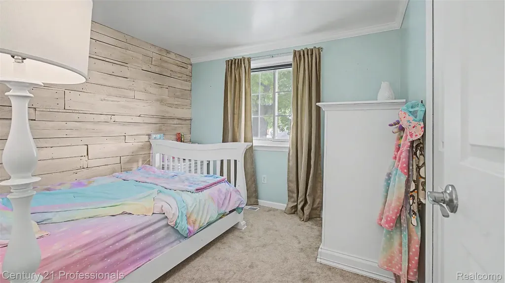 20463 Law Avenue Brownstown Charter Township MI 48183