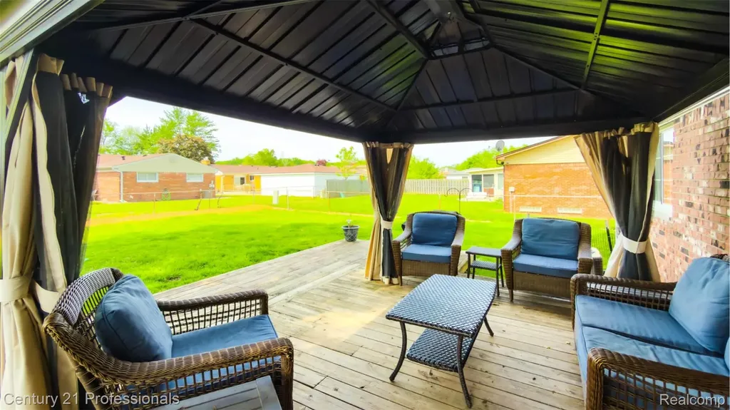 20463 Law Avenue Brownstown Charter Township MI 48183