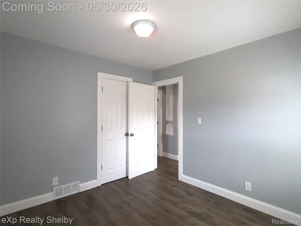 18051 Stansbury Street Detroit City MI 48235
