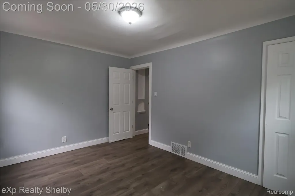 18051 Stansbury Street Detroit City MI 48235