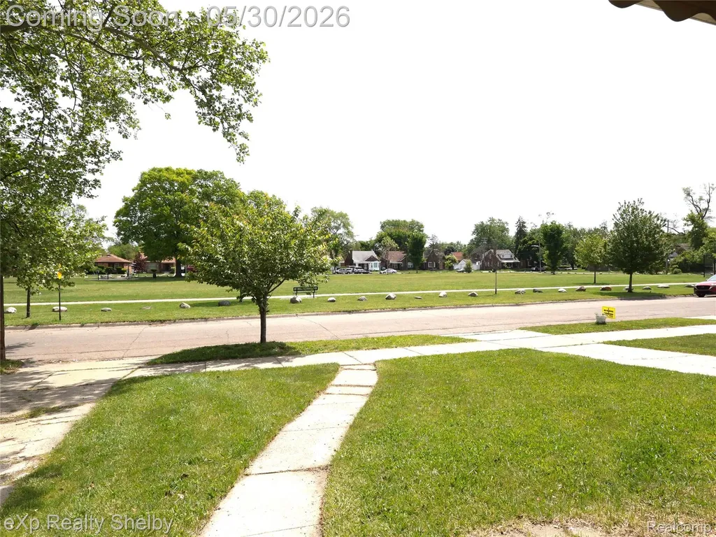 18051 Stansbury Street Detroit City MI 48235