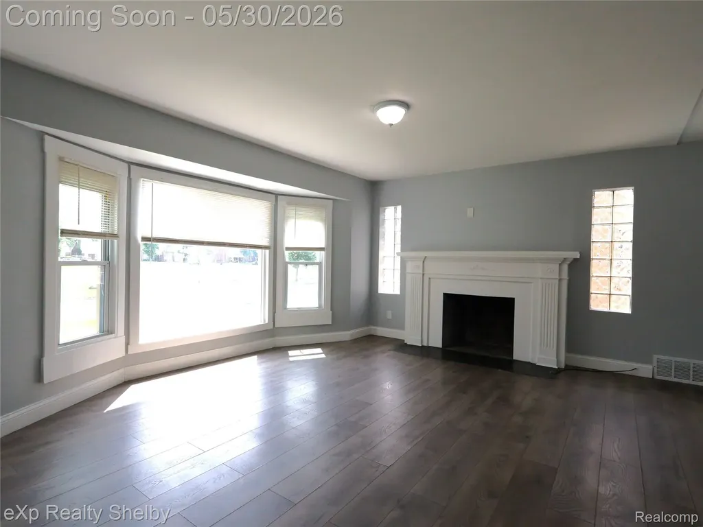 18051 Stansbury Street Detroit City MI 48235