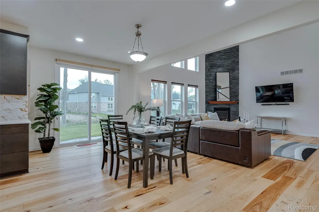 343 Amelia Circle South Lyon City MI 48178