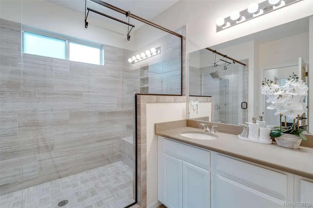 343 Amelia Circle South Lyon City MI 48178